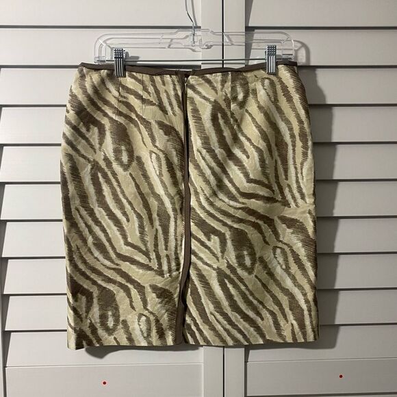 Zebra Print Brown Skirt - Picture 2 of 5